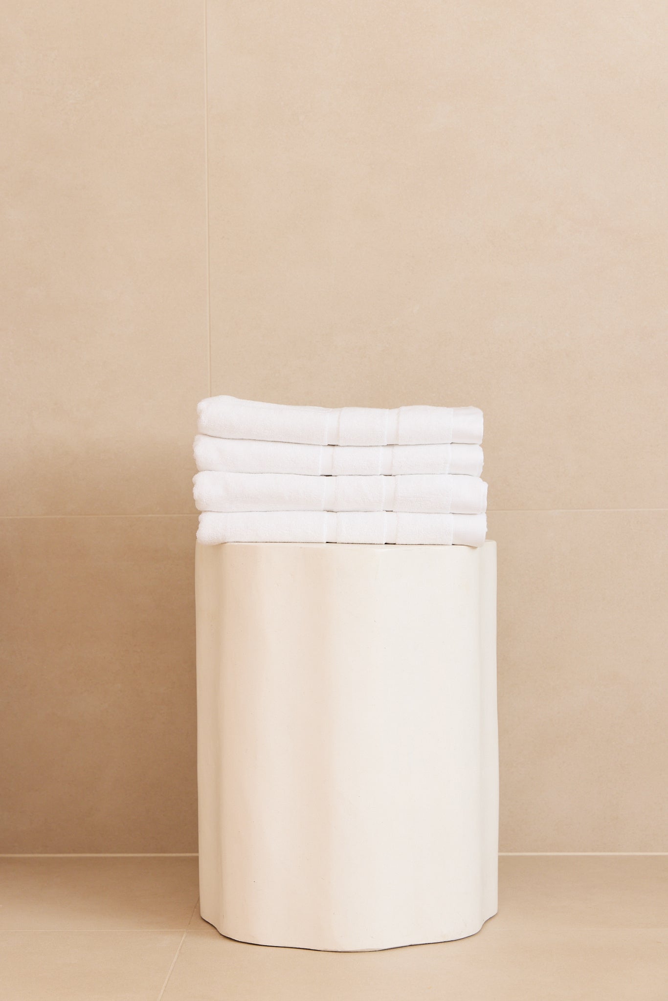 Roma Bath Towel White