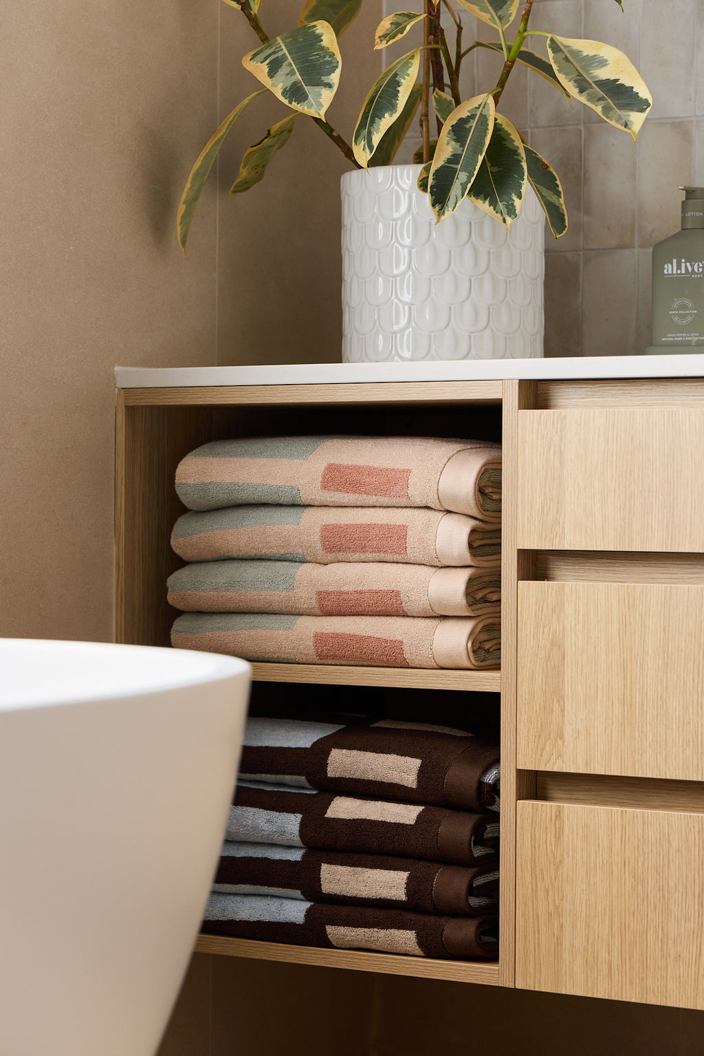 MT x MYC Bath Towel Shell