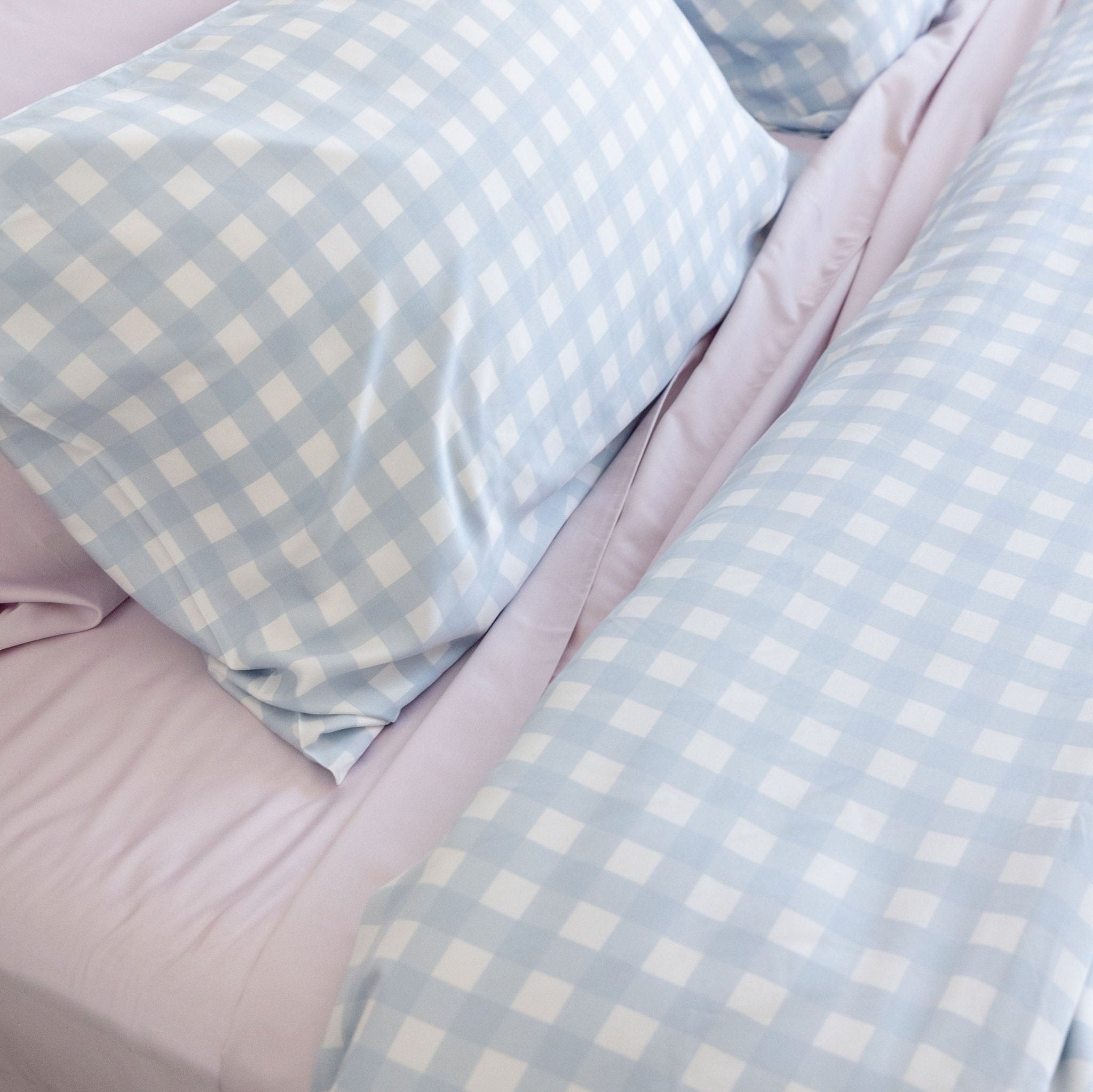 Sky Gingham Bamboo Pillowslip