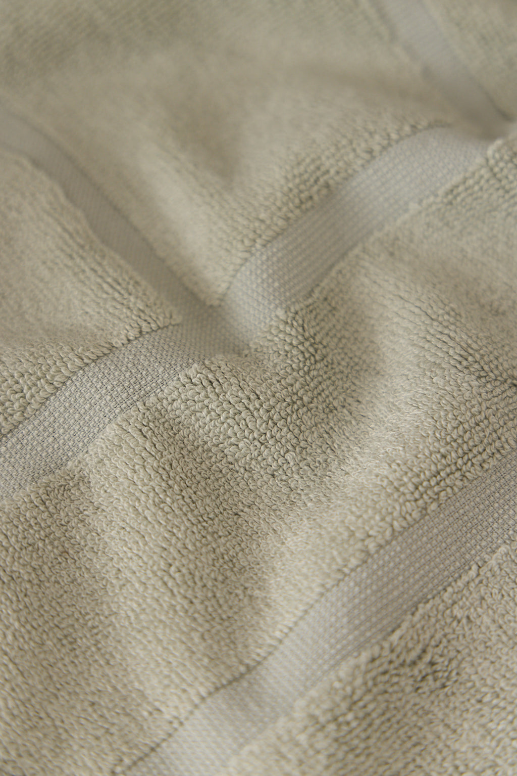 Roma Bath Towel Seafoam